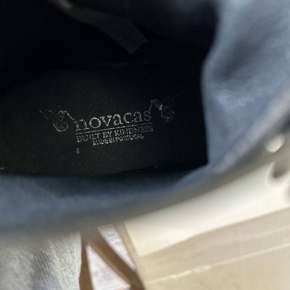 Nocovas Women's chukka Boots In Black - Picture 5 of 6